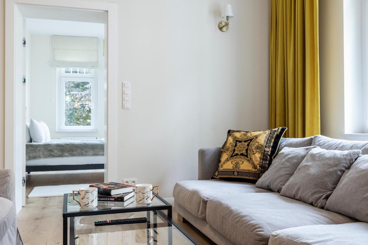Vincent Apartment