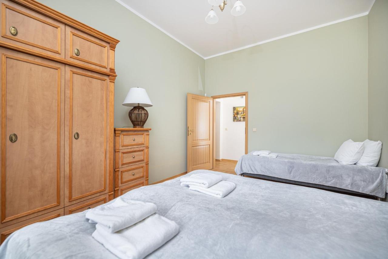 Vincent Apartment