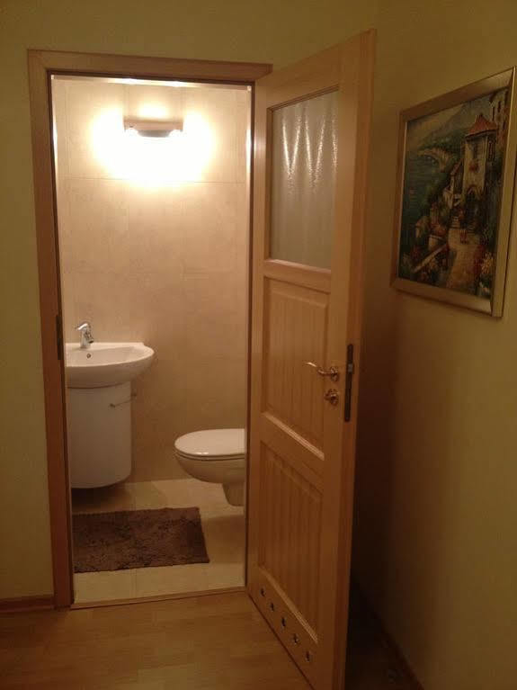 Vincent Apartment